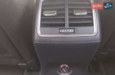 Внедорожник / Кроссовер Audi Q3 2015 в 