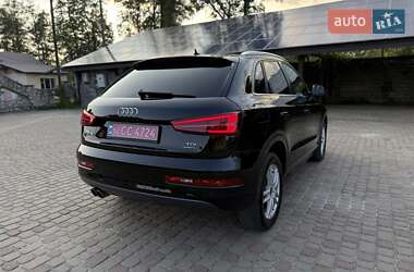 Внедорожник / Кроссовер Audi Q3 2016 в 