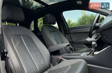 Внедорожник / Кроссовер Audi Q3 2019 в 