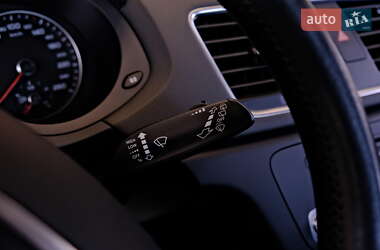 Внедорожник / Кроссовер Audi Q3 2015 в 