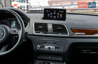 Внедорожник / Кроссовер Audi Q3 2017 в 