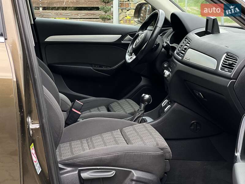 Внедорожник / Кроссовер Audi Q3 2012 в Львове фото 17 Внедорожник / Кроссовер Audi Q3 2012 в Львове