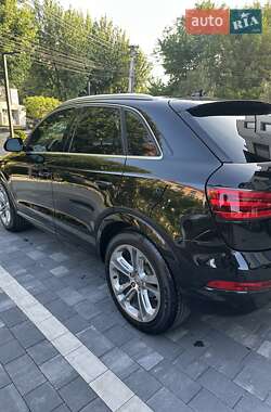 Внедорожник / Кроссовер Audi Q3 2014 в 