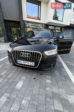 Внедорожник / Кроссовер Audi Q3 2014 в 