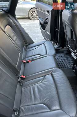 Внедорожник / Кроссовер Audi Q3 2014 в 