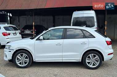 Внедорожник / Кроссовер Audi Q3 2017 в 