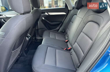 Позашляховик / Кросовер Audi Q3 2016 в Дніпрі