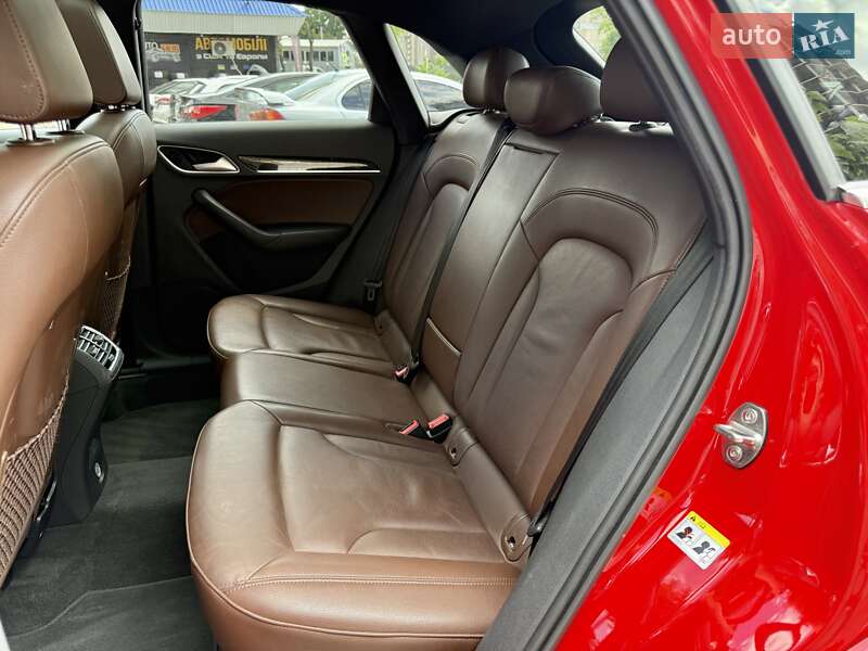 Внедорожник / Кроссовер Audi Q3 2018 в Харькове