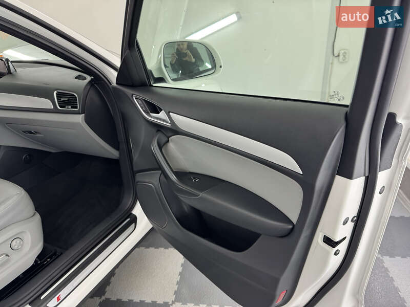 Внедорожник / Кроссовер Audi Q3 2018 в Трускавце