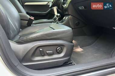 Внедорожник / Кроссовер Audi Q3 2015 в 