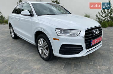 Внедорожник / Кроссовер Audi Q3 2017 в Луцке