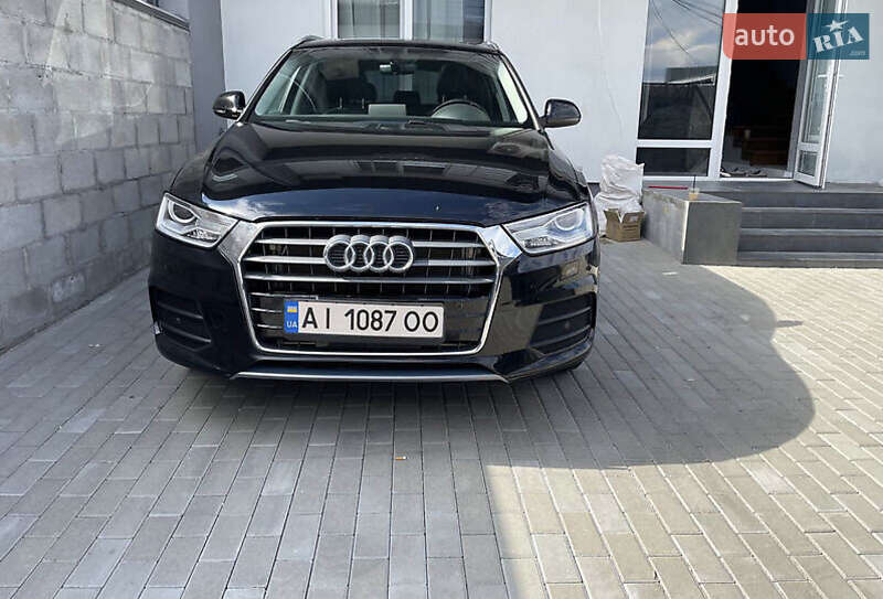 Внедорожник / Кроссовер Audi Q3 2017 в Львове