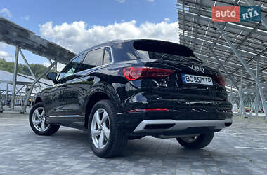 Внедорожник / Кроссовер Audi Q3 2021 в 