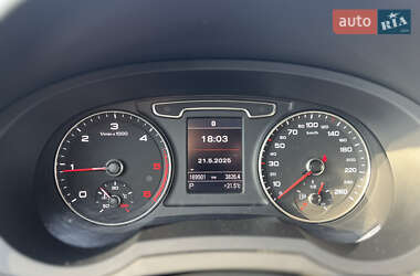 Внедорожник / Кроссовер Audi Q3 2014 в Тернополе
