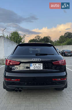 Внедорожник / Кроссовер Audi Q3 2016 в 