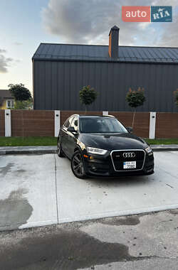 Внедорожник / Кроссовер Audi Q3 2014 в Киеве