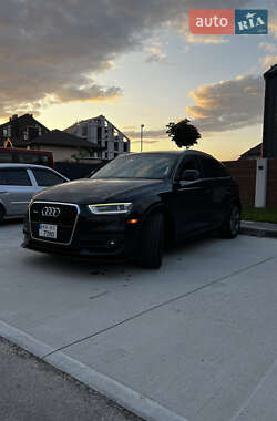Внедорожник / Кроссовер Audi Q3 2014 в 