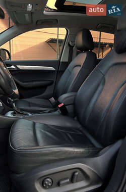 Внедорожник / Кроссовер Audi Q3 2014 в 