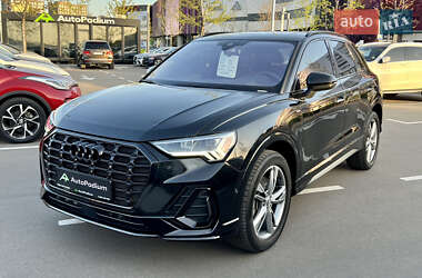 Внедорожник / Кроссовер Audi Q3 2019 в Киеве