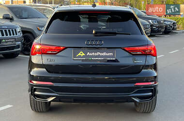 Внедорожник / Кроссовер Audi Q3 2019 в 