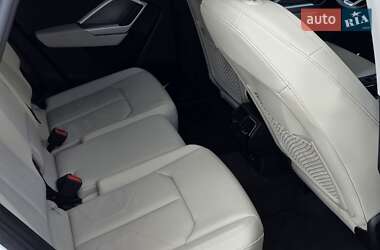 Внедорожник / Кроссовер Audi Q3 2019 в 