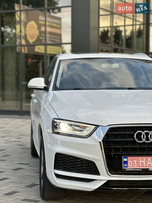 Внедорожник / Кроссовер Audi Q3 2015 в Ровно