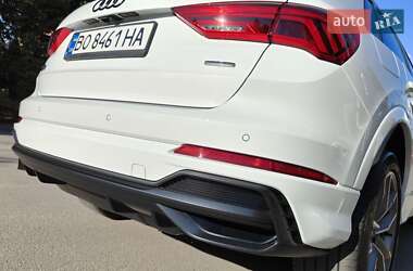 Внедорожник / Кроссовер Audi Q3 2022 в 