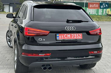 Внедорожник / Кроссовер Audi Q3 2018 в 