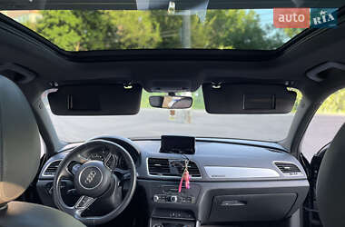 Внедорожник / Кроссовер Audi Q3 2018 в 