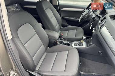 Внедорожник / Кроссовер Audi Q3 2016 в 
