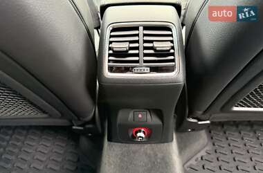 Внедорожник / Кроссовер Audi Q3 2017 в 