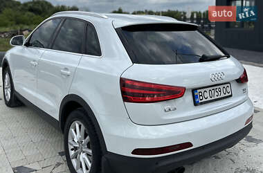 Внедорожник / Кроссовер Audi Q3 2012 в 