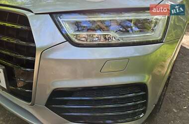 Позашляховик / Кросовер Audi Q3 2015 в Чернівцях