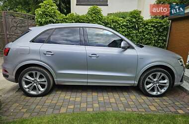 Внедорожник / Кроссовер Audi Q3 2015 в 