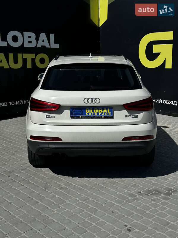 Внедорожник / Кроссовер Audi Q3 2013 в Львове