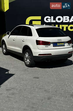 Внедорожник / Кроссовер Audi Q3 2013 в 