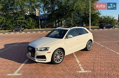 Внедорожник / Кроссовер Audi Q3 2017 в 