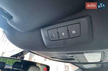 Внедорожник / Кроссовер Audi Q3 2017 в 
