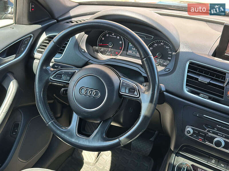 Внедорожник / Кроссовер Audi Q3 2018 в Одессе