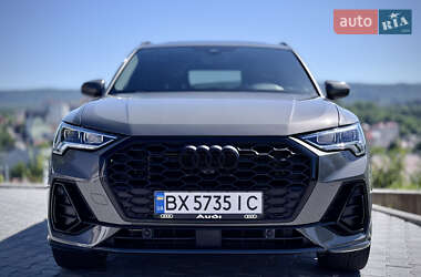 Внедорожник / Кроссовер Audi Q3 2021 в 