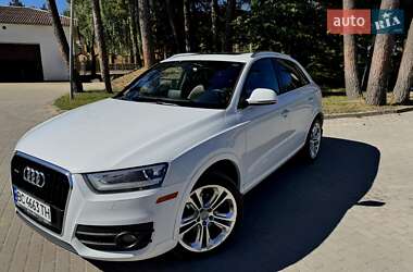 Внедорожник / Кроссовер Audi Q3 2014 в 