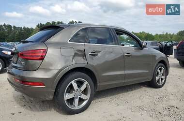 Внедорожник / Кроссовер Audi Q3 2015 в 