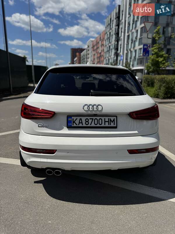 Позашляховик / Кросовер Audi Q3 2016 в Києві