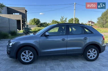 Внедорожник / Кроссовер Audi Q3 2012 в 