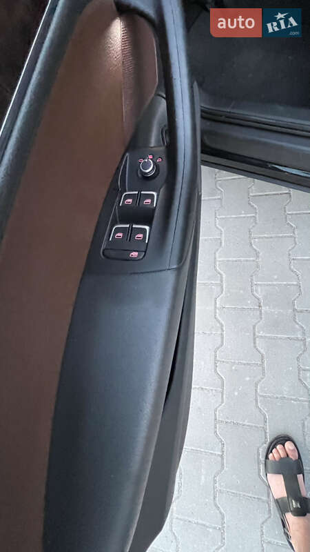 Внедорожник / Кроссовер Audi Q3 2016 в Подволочиске