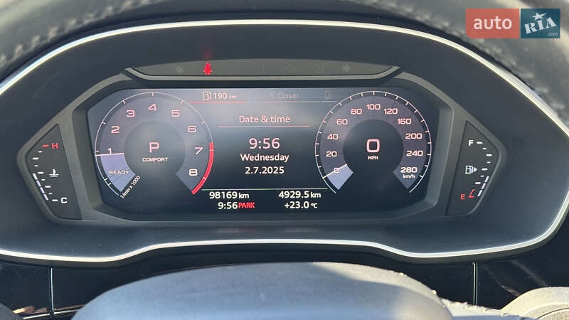 Внедорожник / Кроссовер Audi Q3 2019 в Ужгороде