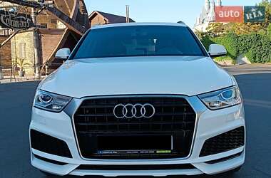 Внедорожник / Кроссовер Audi Q3 2017 в 