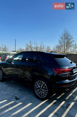 Внедорожник / Кроссовер Audi Q3 2021 в 