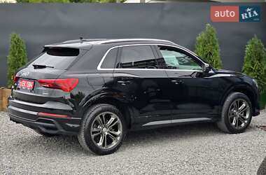 Внедорожник / Кроссовер Audi Q3 2024 в 