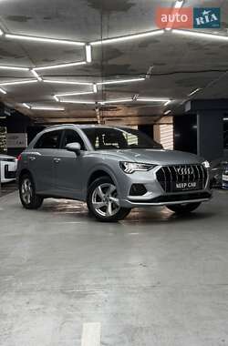 Внедорожник / Кроссовер Audi Q3 2019 в Одессе